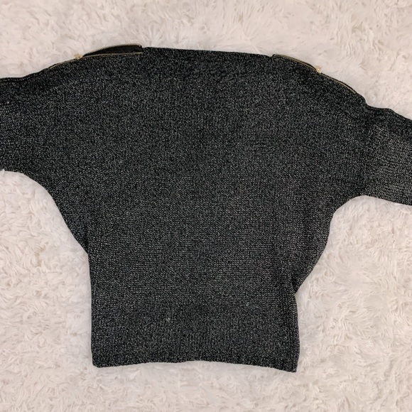 Gap Short Sleeve  Light weight Sweater. Size Large - Picture 1 of 13